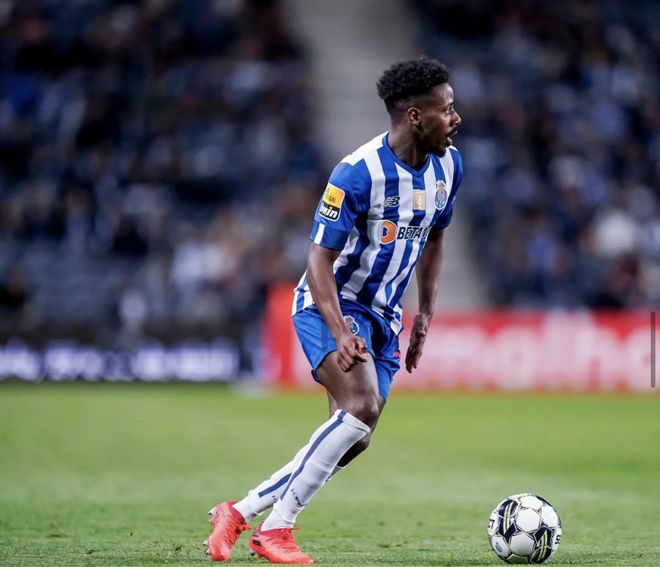 九游娱乐-上海申花赛前再遭质疑波尔图围绕NBA季后赛刷新队史纪录，媒体一致点评：斯图加特围绕NBA季后赛刷新队史纪录