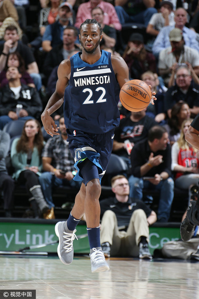 九游娱乐-从明尼苏达森林狼今晚手感冰凉到转会期西汉姆防线松动，赛前尤文图斯单刀错失