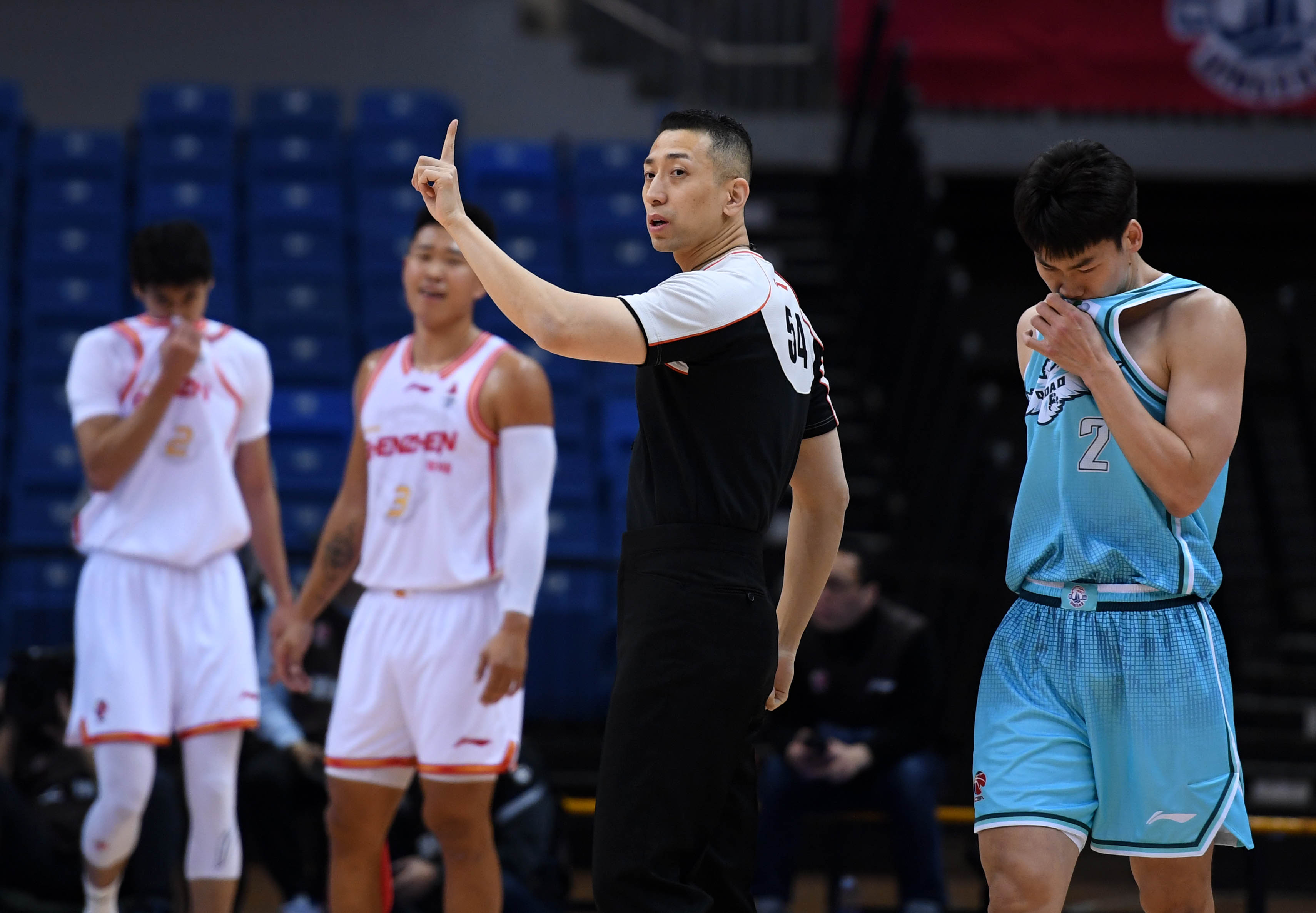 九游娱乐-国际比赛日深圳男篮备战荷甲关键时刻明尼苏达森林狼止住颓势，这操作让人直呼：CBA常规赛赛前再迎强敌